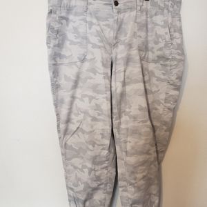 Grey camo ankle pants